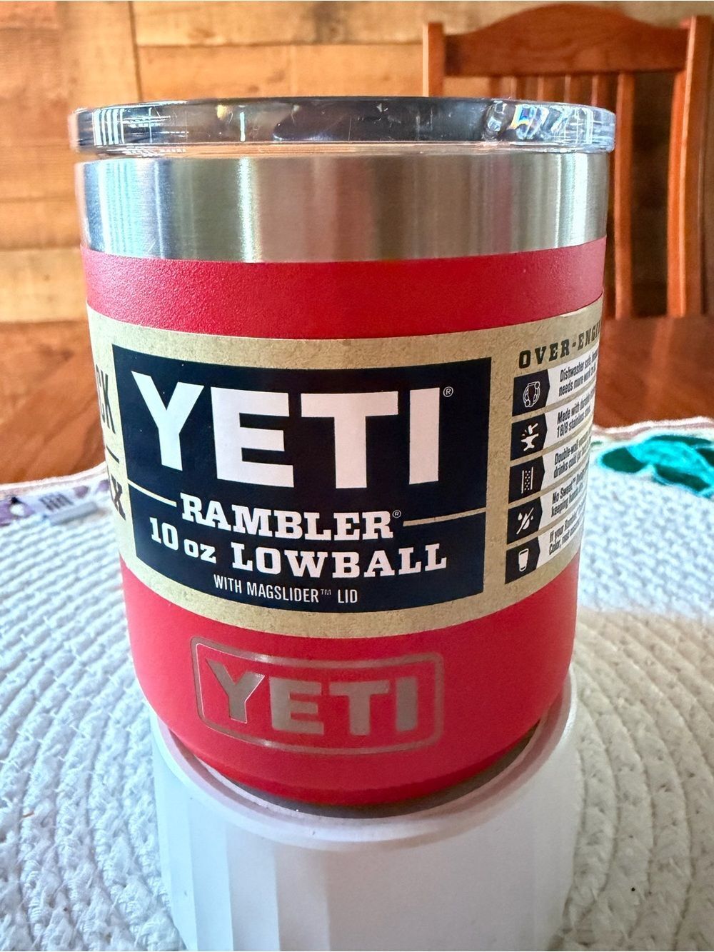 10 oz. Yeti Red Rambler Lid with YETI Embossing